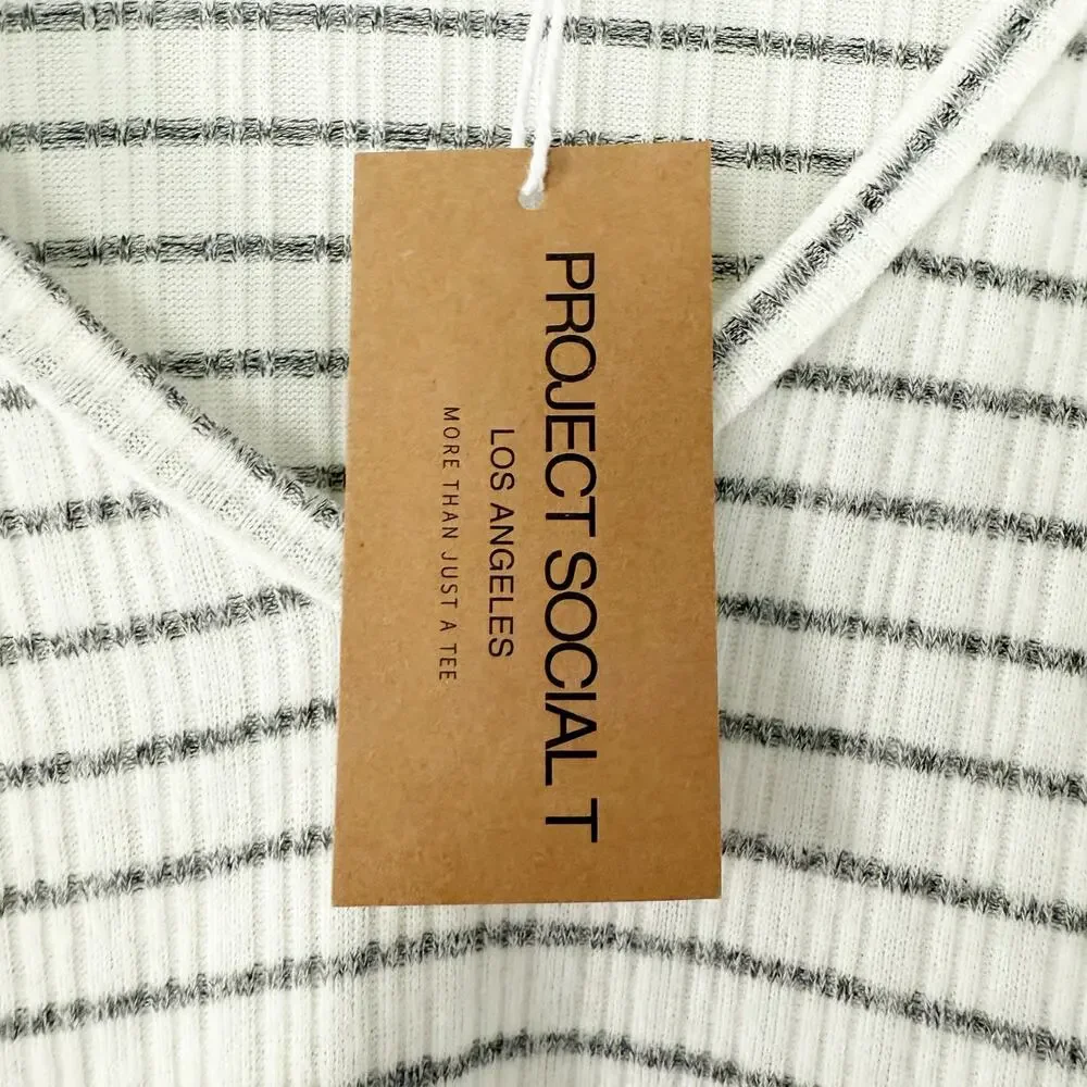 Project Social T Ariella Striped V Neck Top Medium - Picture 4 of 6